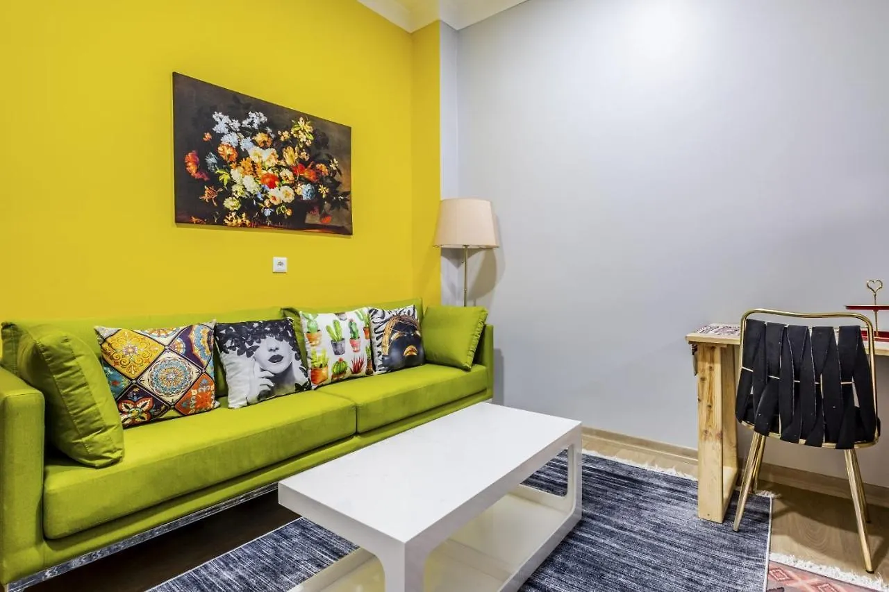 Apartment Centrally Located Flat With Balcony In Uskudar Istanbul